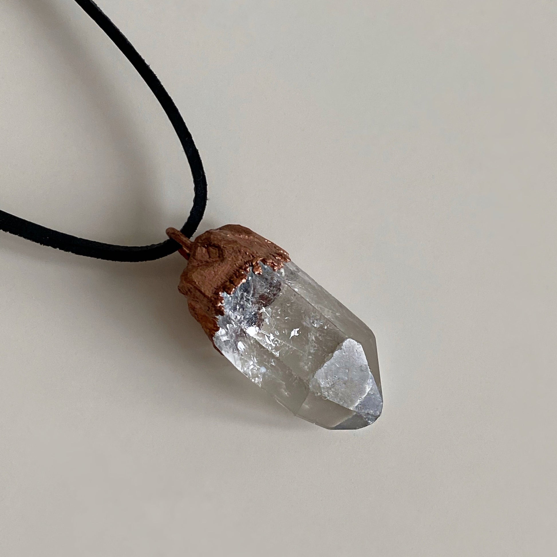 Quartz pendant