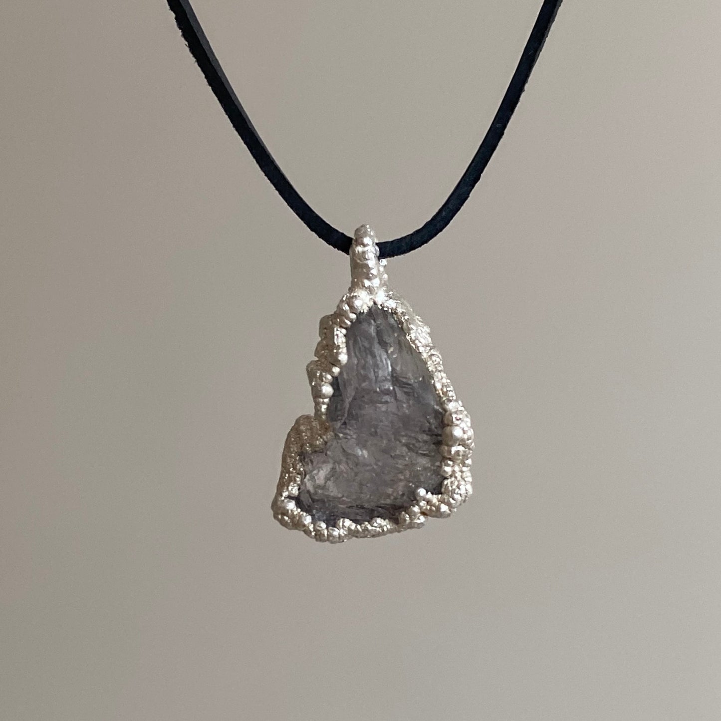 Kunzite jewellery