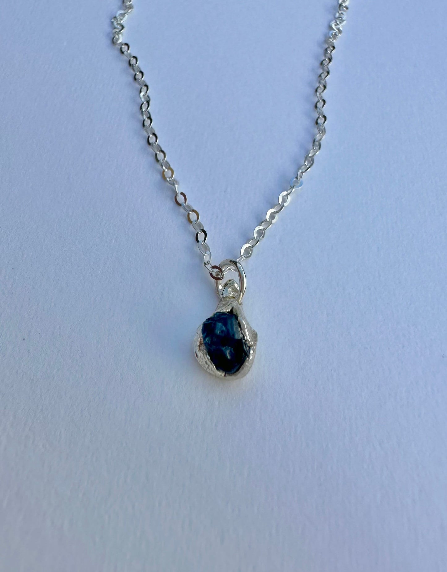 Blue sapphire pendant silver necklace