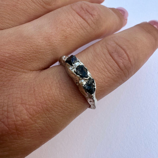 Blue sapphires silver ring, hand-made ring with raw sapphire