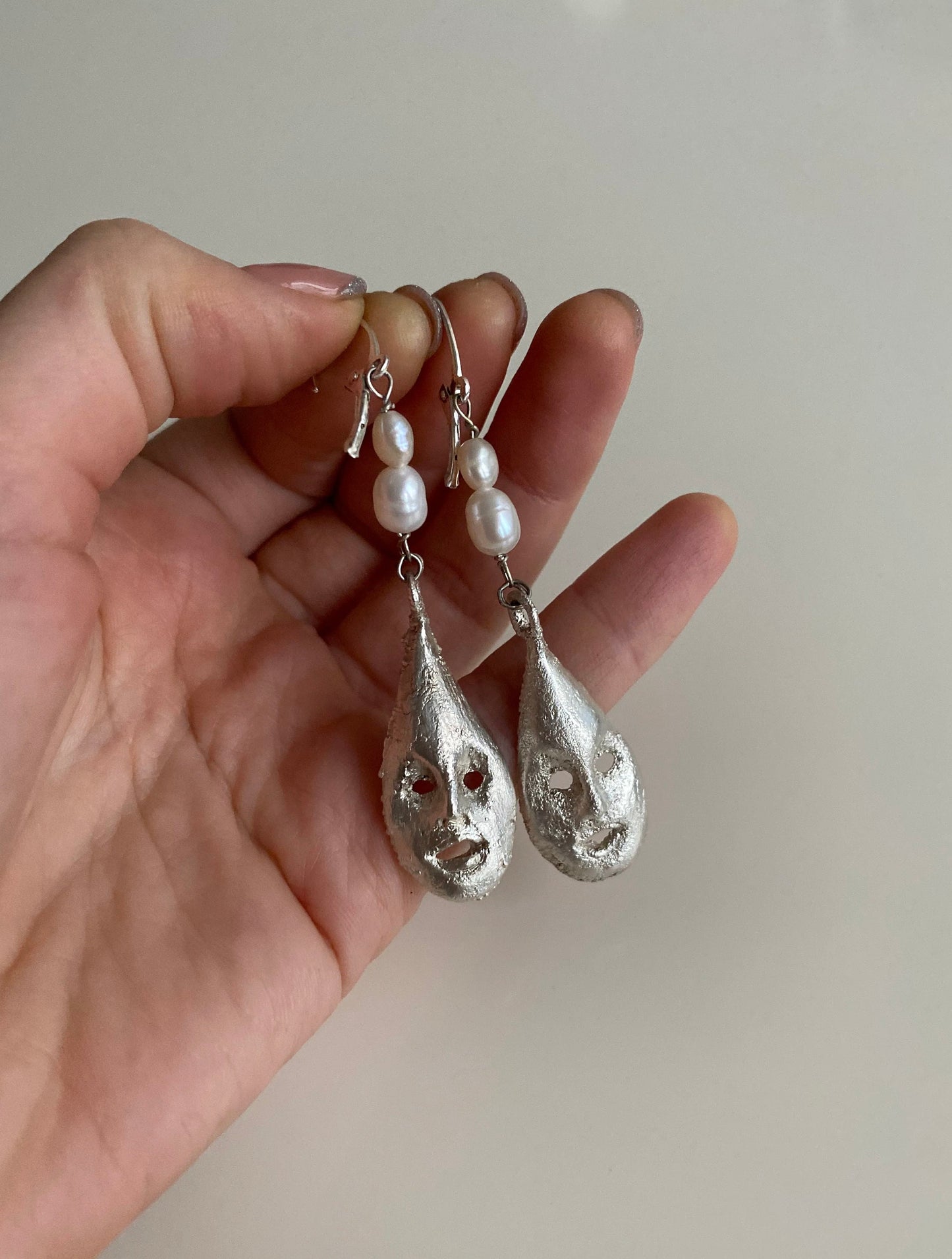 Handcrafted Silver Theater Pearl Earrings