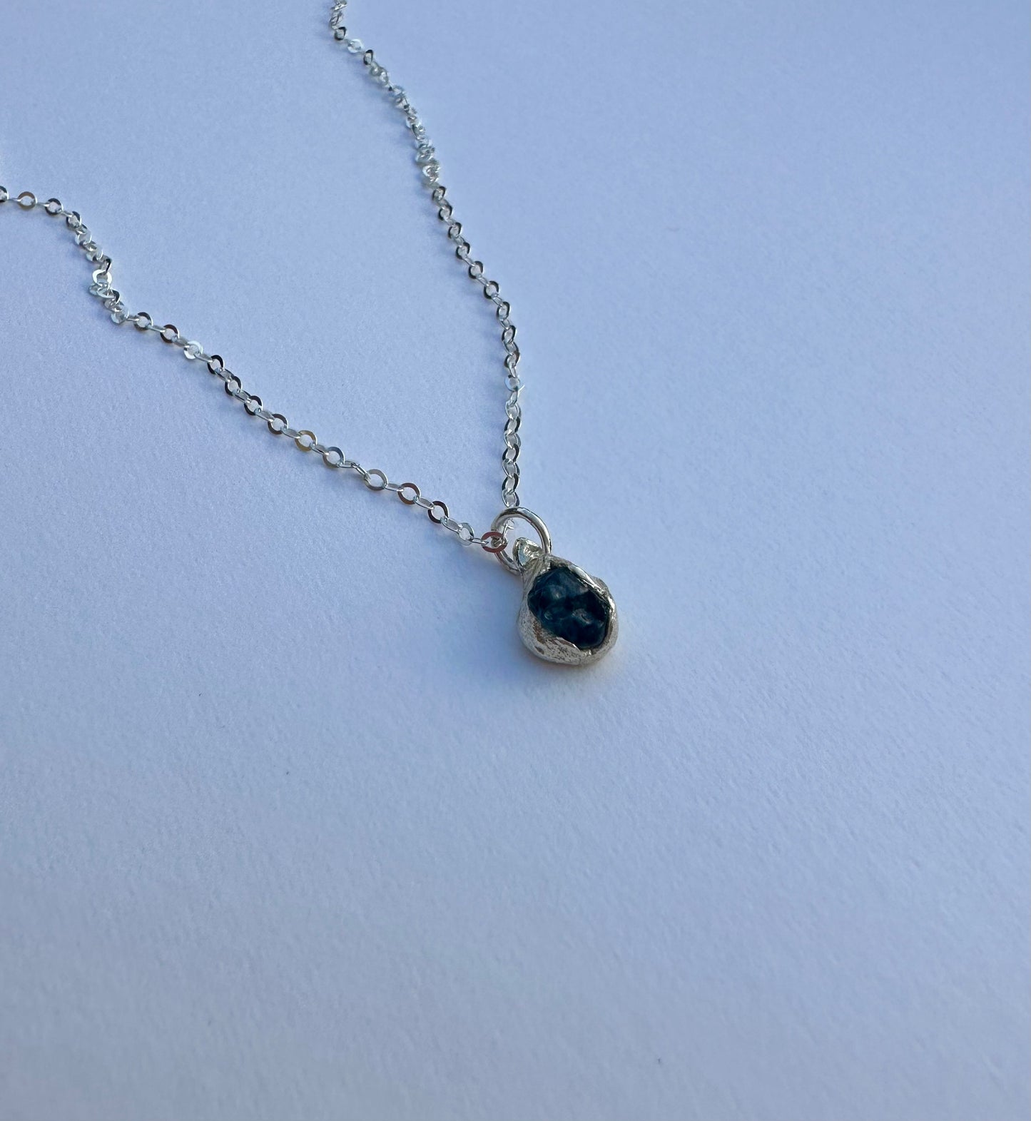 Blue sapphire pendant silver necklace