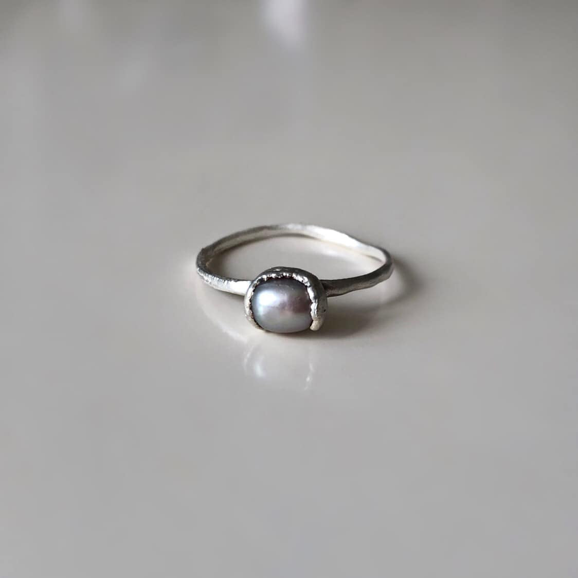 Pearl ring