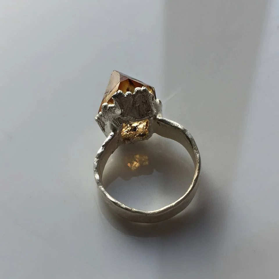 Ring with citrine