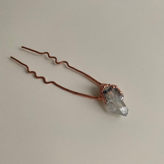 Quartz hair pin