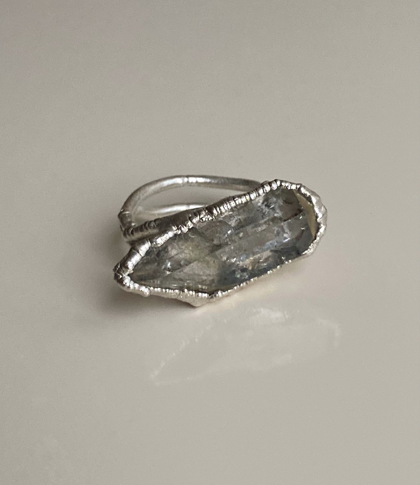 Ring with rock crystal