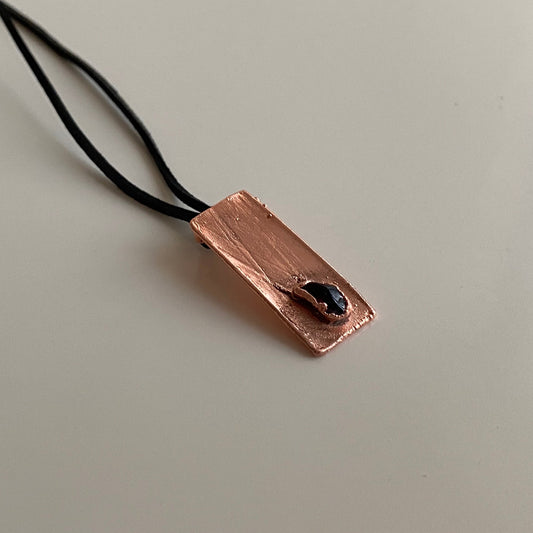 Garnet pendant