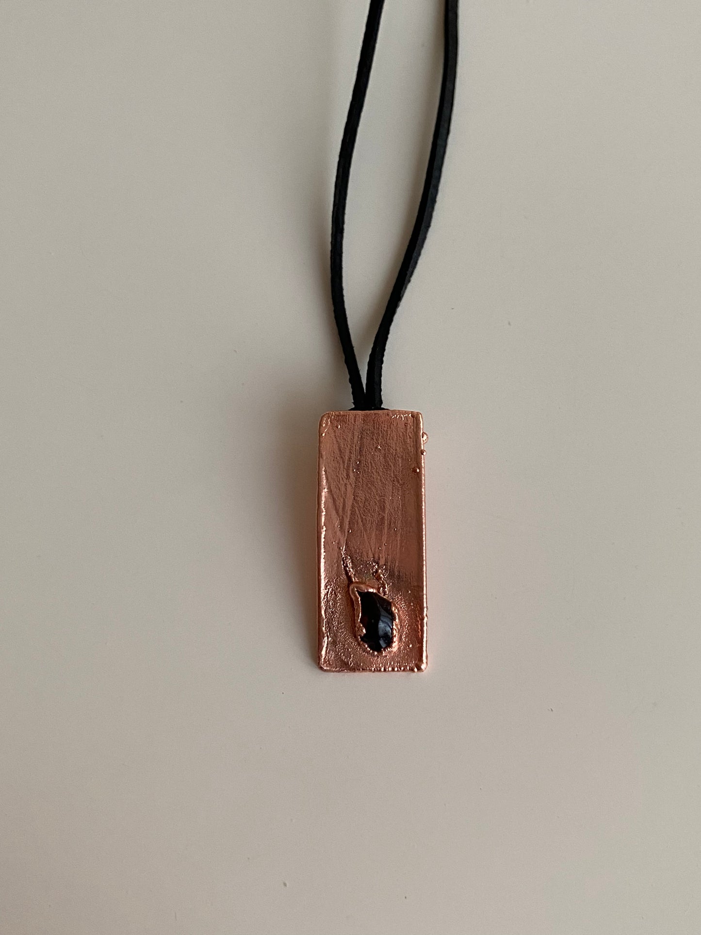 Gatnet pendant