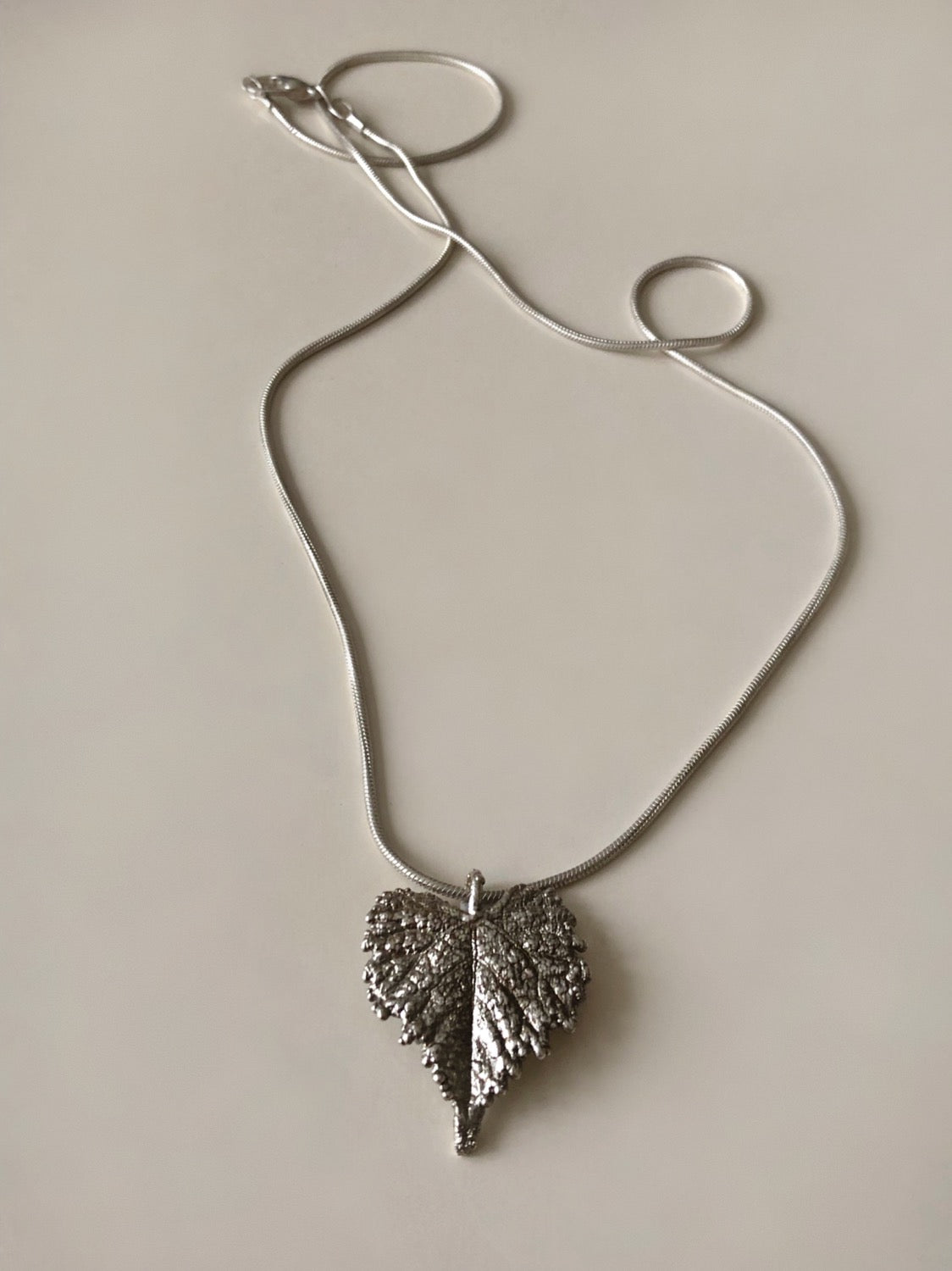 Leaf pendant